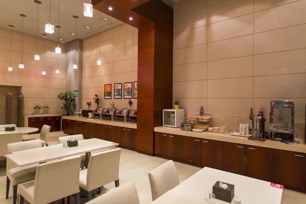 Jinjiang Inn Select Wuhan Chu Hehan Street Shuiguohu Екстериор снимка