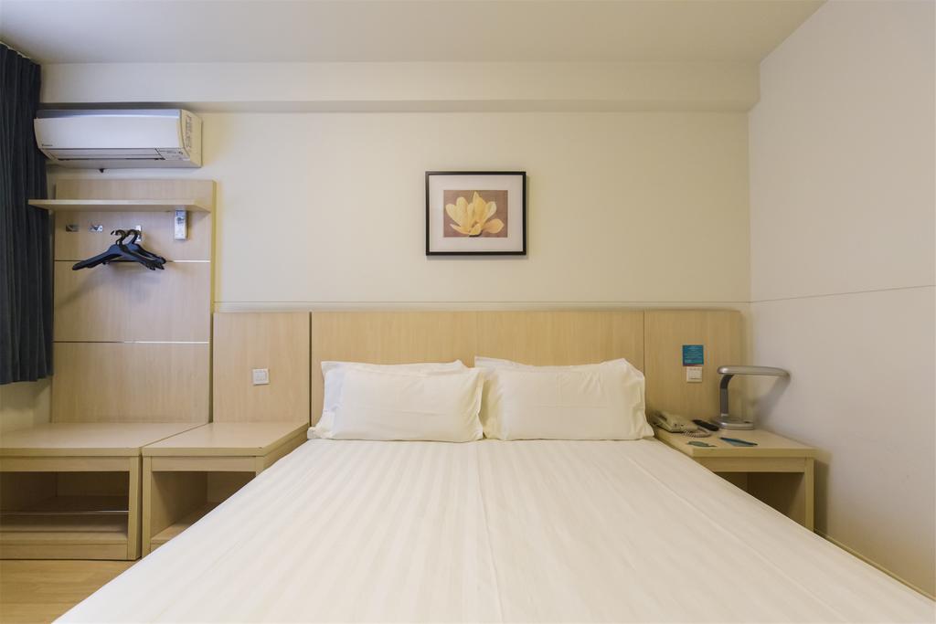 Jinjiang Inn Select Wuhan Chu Hehan Street Shuiguohu Екстериор снимка